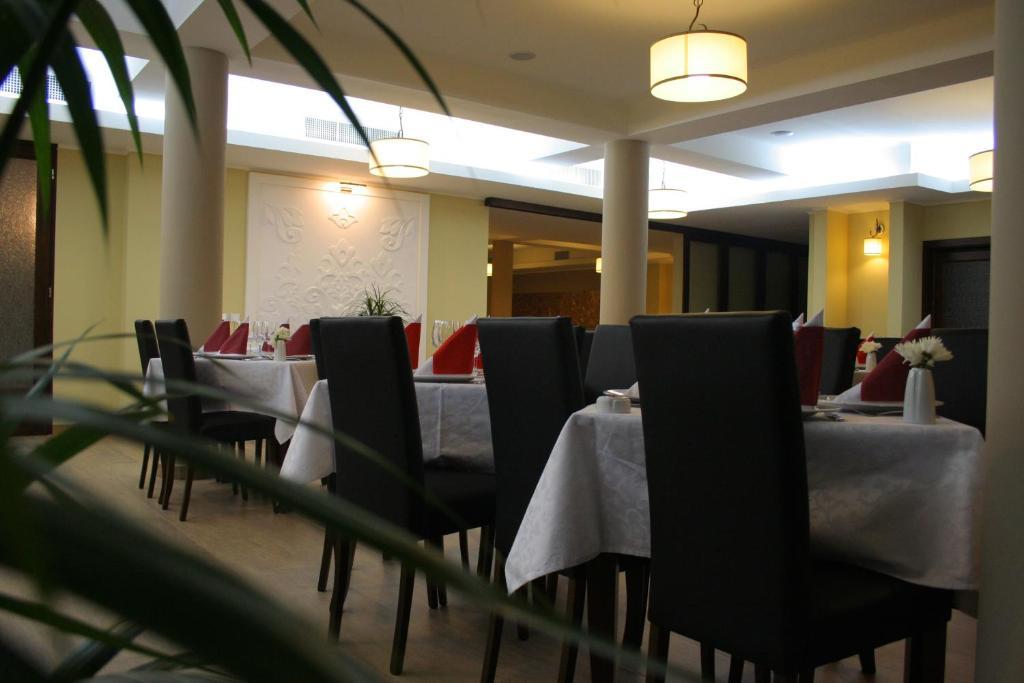 Anthimos Hotel Băile Felix Eksteriør billede